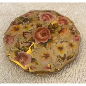 Vintage Stratton England Powder Compact Floral Rose Scalloped Gold Tone Mirror